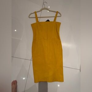 NWT Elegant Yellow leather  Midi Dress